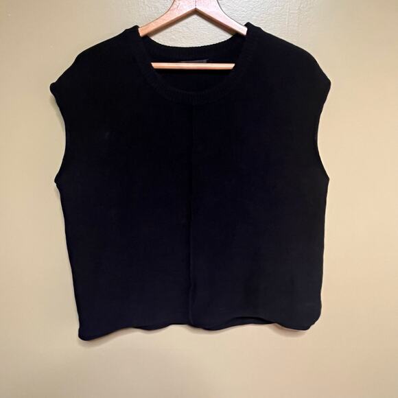 Merokeety Sleeveless Sweater Top - Picture 6 of 9